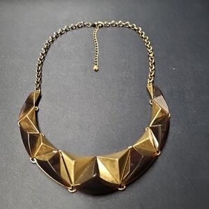 Elegant Gold and Silver Geometric Necklace